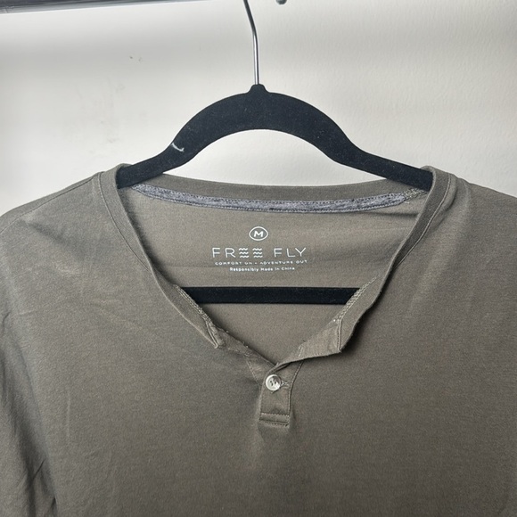 Men's Free Fly Apparel Olive Long Sleeve Button Casual Comfort Adventure Tee Med - Picture 2 of 7